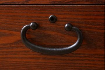 中古　タモ材製　民芸家具　高級品　2段重ね食器棚(定価38万8千円)