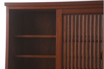 中古　タモ材製　民芸家具　高級品　2段重ね食器棚(定価38万8千円)