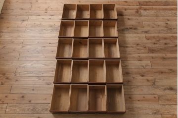 アンティーク家具　和製アンティーク　前面檜材　古い木製の薬箪笥