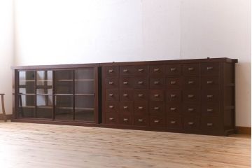 アンティーク家具　和製アンティーク　前面檜材　古い木製の薬箪笥