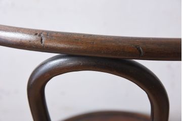 アンティーク家具　FISCHEL(フィスケル)　アンティークのベントウッドチェア(1)