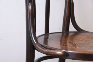 アンティーク家具　FISCHEL(フィスケル)　アンティークのベントウッドチェア(1)