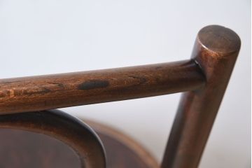 アンティーク家具　FISCHEL(フィスケル)　アンティークのベントウッドチェア(2)