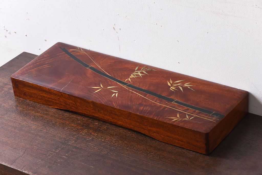 アンティーク雑貨 アンティーク 漆塗り クスノキ材 蒔絵入り襟箱(半襟箱)