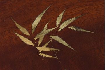 アンティーク雑貨 アンティーク 漆塗り クスノキ材 蒔絵入り襟箱(半襟箱)