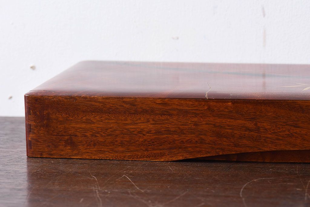 アンティーク雑貨 アンティーク 漆塗り クスノキ材 蒔絵入り襟箱(半襟箱)