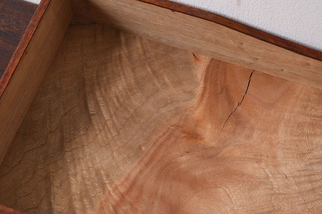 アンティーク雑貨 アンティーク 漆塗り クスノキ材 蒔絵入り襟箱(半襟箱)