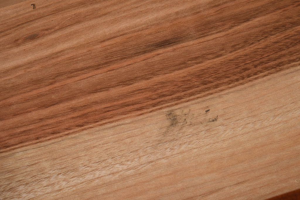 アンティーク雑貨 アンティーク 漆塗り クスノキ材 蒔絵入り襟箱(半襟箱)