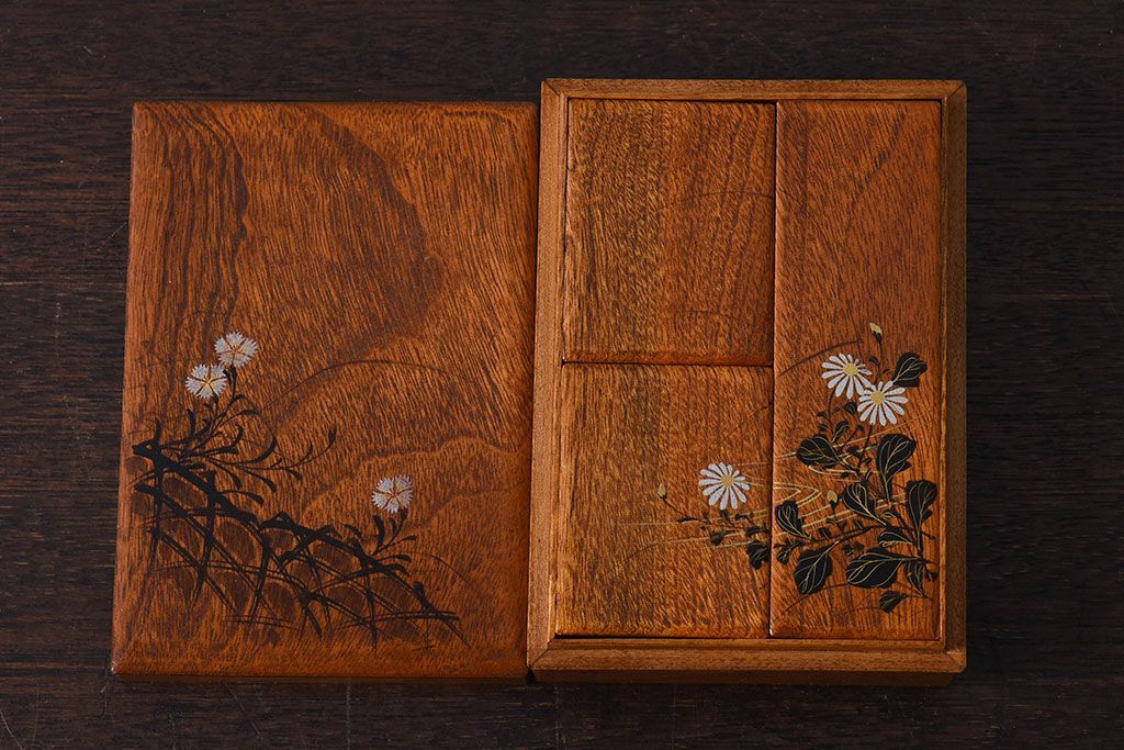 アンティーク雑貨　古い木製のレトロで小さな小物収納箱