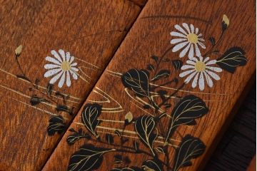 アンティーク雑貨　古い木製のレトロで小さな小物収納箱