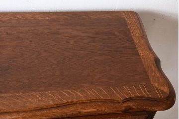 ヴィンテージ家具　フランスビンテージ　オーク材製　彫刻入りガラスケース(ショーケース)