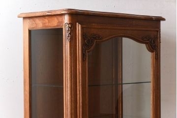 ヴィンテージ家具　フランスビンテージ　オーク材製　彫刻入りガラスケース(ショーケース)