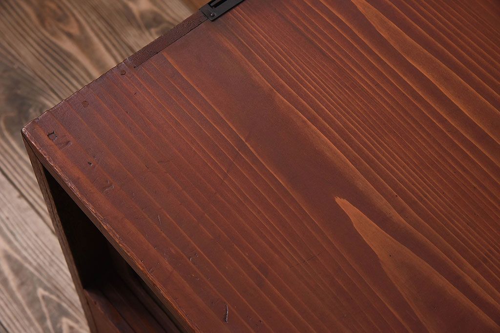 アンティーク家具　アンティーク　気泡ガラス引き戸の鉄脚ローボード(2)