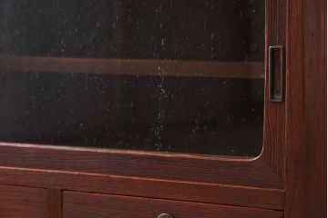 アンティーク家具　アンティーク　気泡ガラス引き戸の鉄脚ローボード(2)