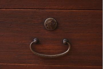 アンティーク家具　アンティーク　気泡ガラス引き戸の鉄脚ローボード(2)