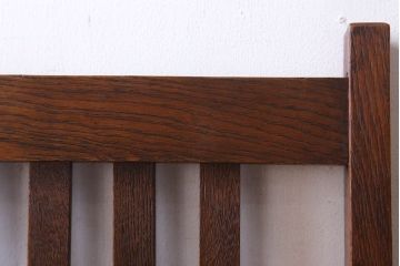 アンティーク家具　クッション座面　ナラ材製のシンプルなアンティークチェア(2)