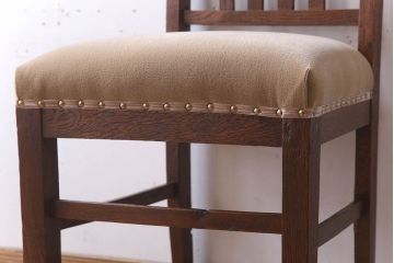 アンティーク家具　クッション座面　ナラ材製のシンプルなアンティークチェア(2)