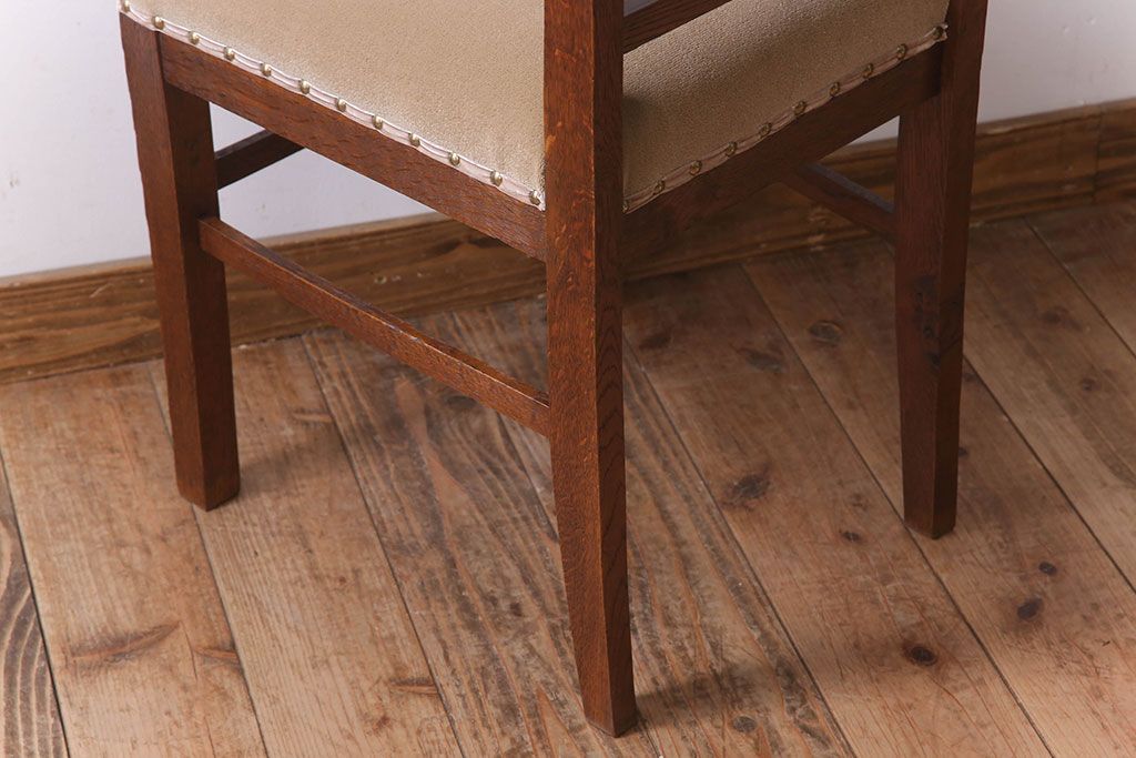 アンティーク家具　クッション座面　ナラ材製のシンプルなアンティークチェア(2)