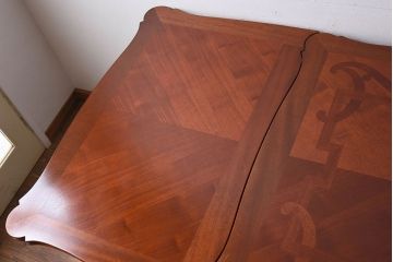ヴィンテージ家具　フランスビンテージ　パーケット天板　マホガニー材　猫脚のエクステンションテーブル