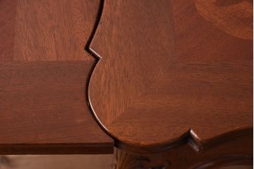 ヴィンテージ家具　フランスビンテージ　パーケット天板　マホガニー材　猫脚のエクステンションテーブル