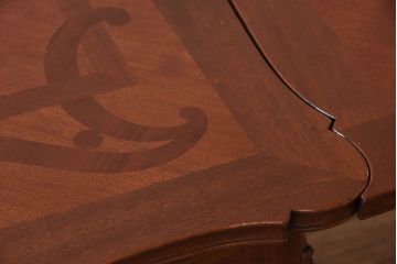 ヴィンテージ家具　フランスビンテージ　パーケット天板　マホガニー材　猫脚のエクステンションテーブル