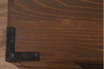 アンティーク家具　鉄脚付き!シンプルな古い木製の箪笥ローボード(衣装箪笥)