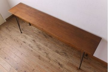 アンティーク家具　天板一枚板　ラワン材　シンプルな鉄脚テーブル(3)