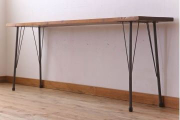 アンティーク家具　天板一枚板　ラワン材　シンプルな鉄脚テーブル(3)