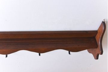 アンティーク雑貨　オランダビンテージ　お皿立て付き　オーク材のウォールフック