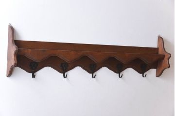 アンティーク雑貨　オランダビンテージ　お皿立て付き　オーク材のウォールフック