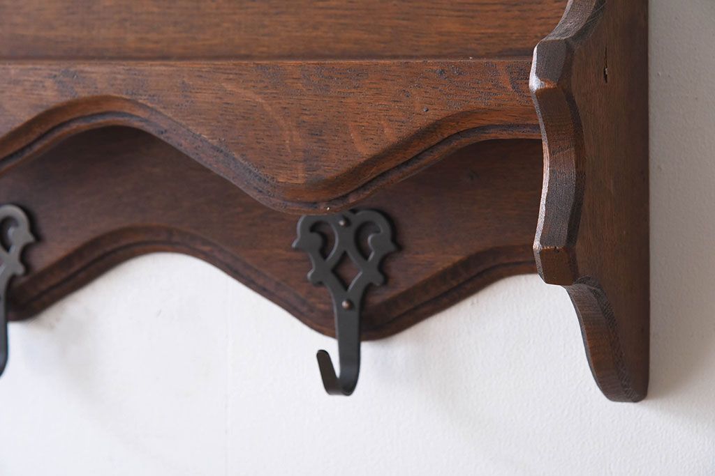 アンティーク雑貨　オランダビンテージ　お皿立て付き　オーク材のウォールフック