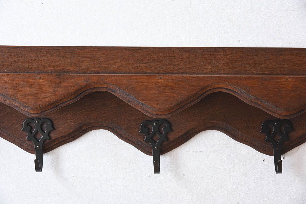 アンティーク雑貨　オランダビンテージ　お皿立て付き　オーク材のウォールフック