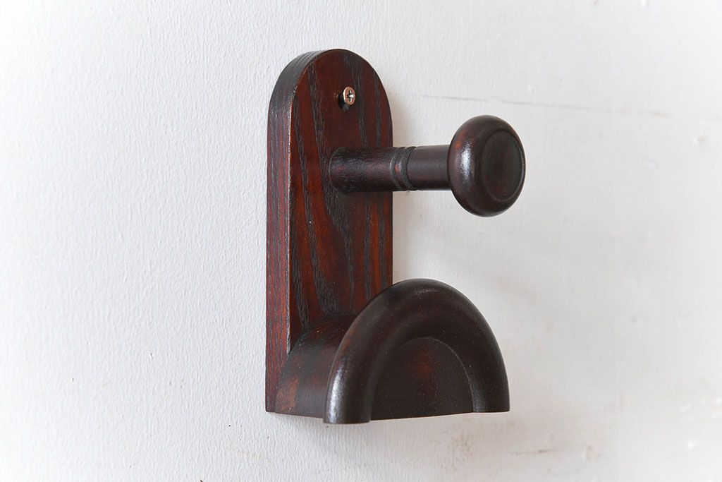 アンティーク雑貨　昭和レトロ　ウォールハンガー(壁用フック)