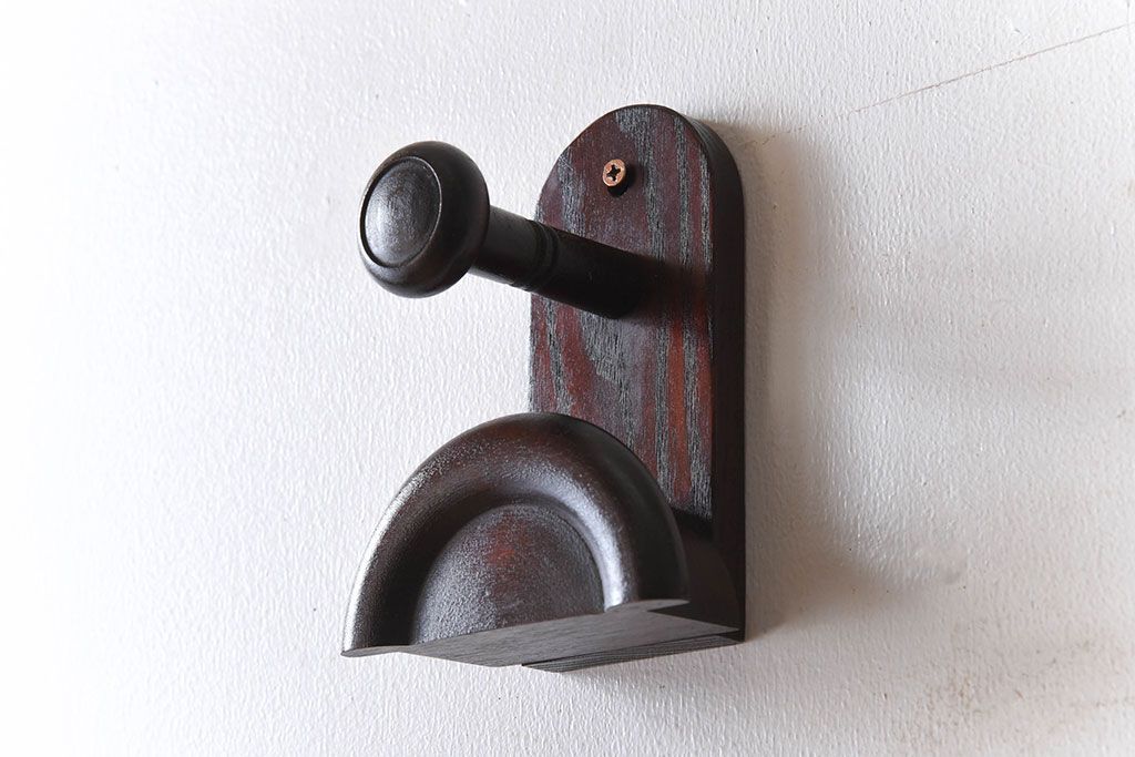 アンティーク雑貨　昭和レトロ　ウォールハンガー(壁用フック)