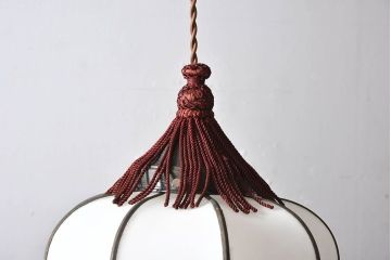 ほおずき型　飾り房付き　アンティーク天井照明