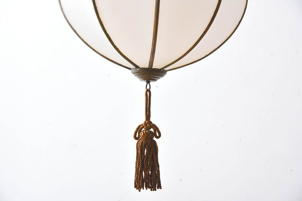 ほおずき型　飾り房付き　アンティーク天井照明