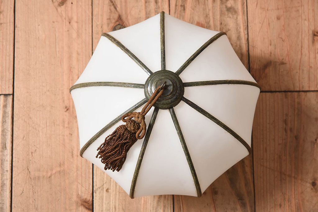 ほおずき型　飾り房付き　アンティーク天井照明