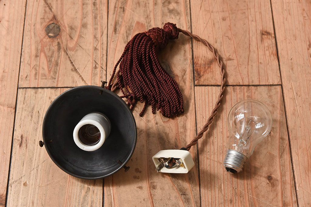 ほおずき型　飾り房付き　アンティーク天井照明