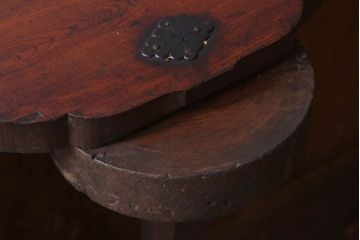 アンティーク家具　古民具・骨董　前面欅材製　江戸明治期の三国車箪笥