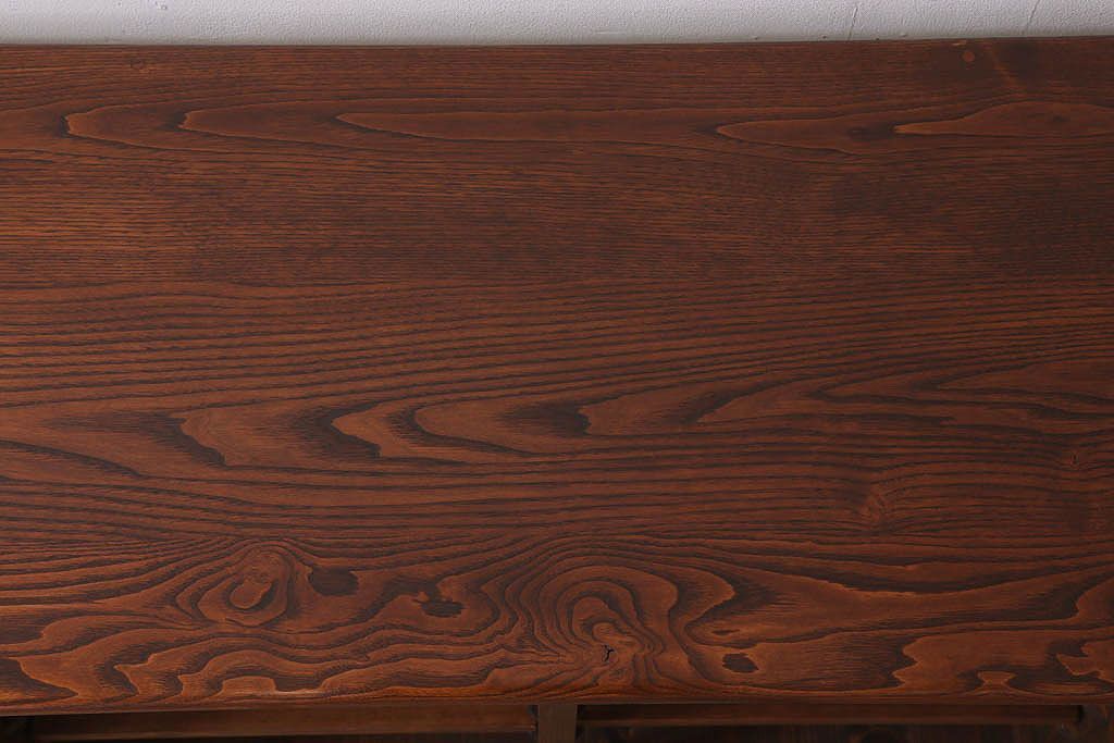 アンティーク家具　アンティークホワイトペイント　脚付きローボード