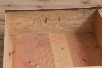 アンティーク家具　ダイヤガラス入り!和製アンティークの古い茶箪笥