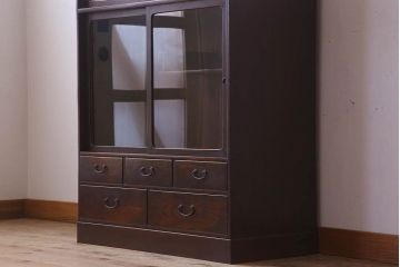 アンティーク家具　ダイヤガラス入り!和製アンティークの古い茶箪笥