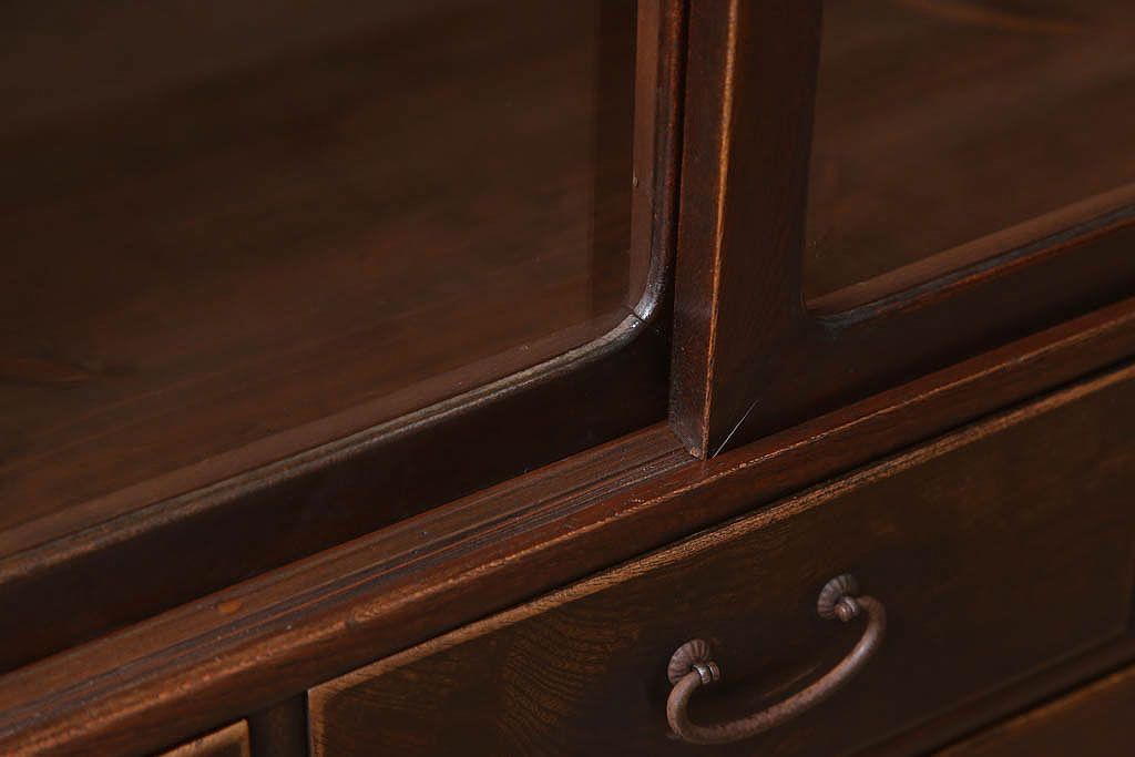 アンティーク家具　ダイヤガラス入り!和製アンティークの古い茶箪笥