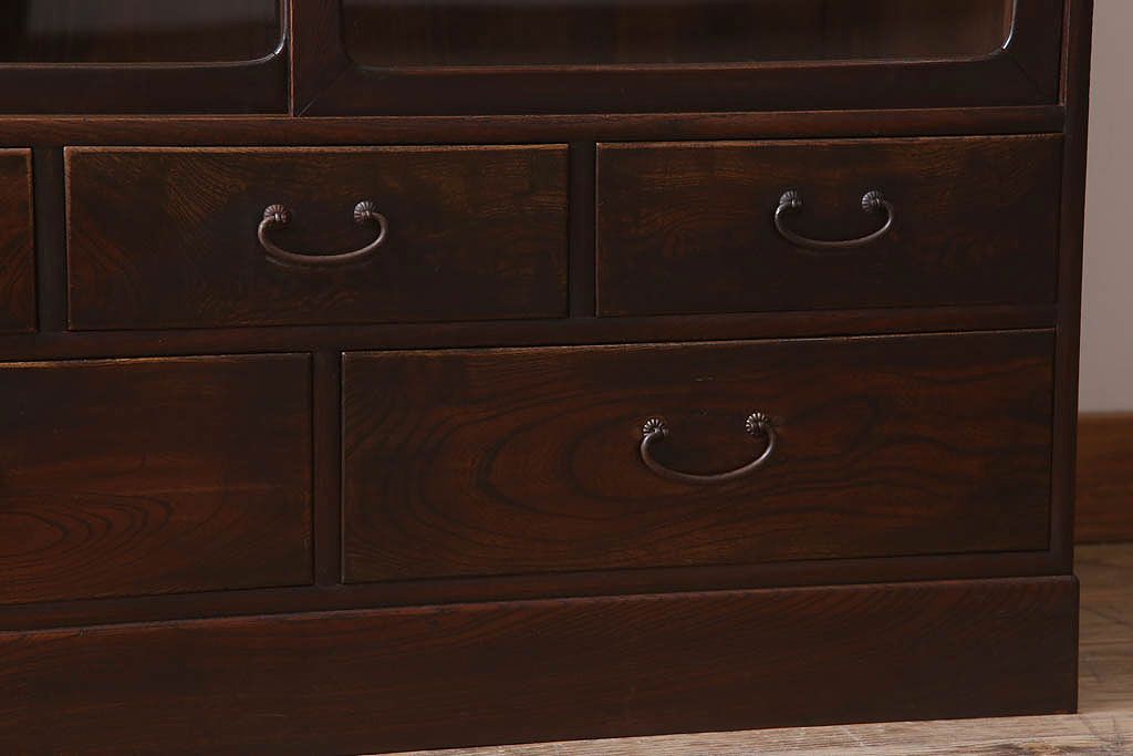 アンティーク家具　ダイヤガラス入り!和製アンティークの古い茶箪笥