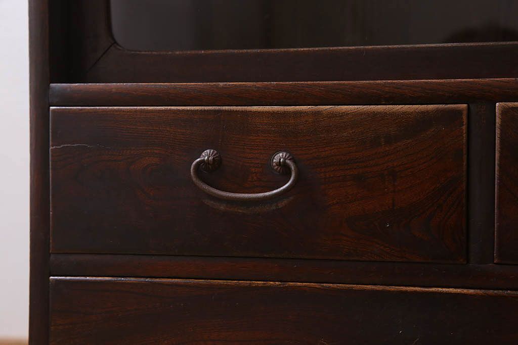 アンティーク家具　ダイヤガラス入り!和製アンティークの古い茶箪笥