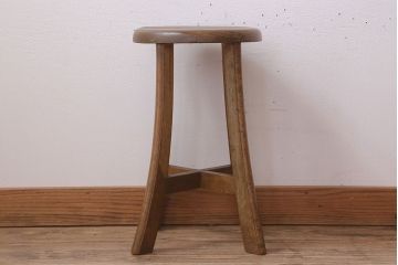 アンティーク家具　シンプルデザイン　アンティークの丸型スツール(3)