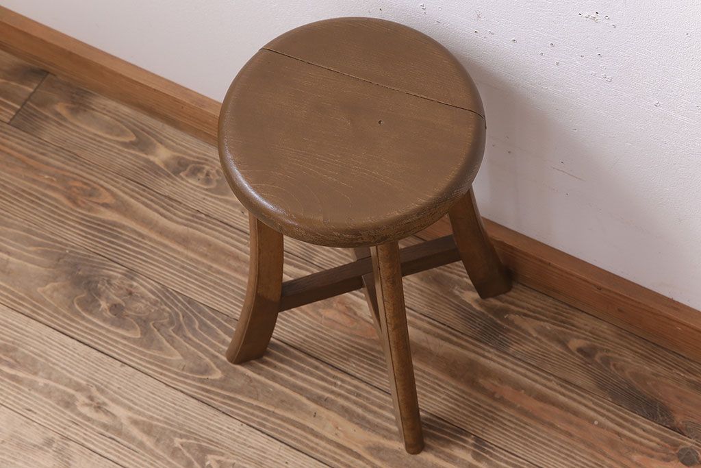アンティーク家具　シンプルデザイン　アンティークの丸型スツール(3)