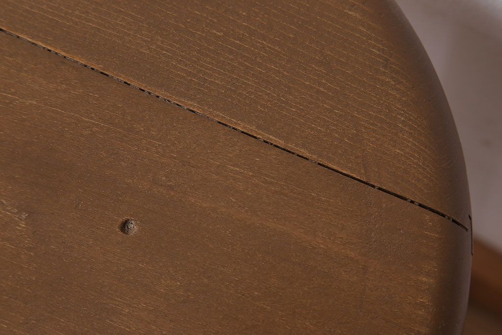 アンティーク家具　シンプルデザイン　アンティークの丸型スツール(3)