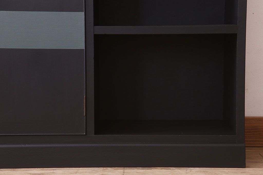 ヴィンテージ家具　ビンテージ　昭和レトロ　ペイント飾り棚