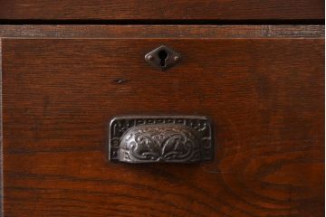 アンティーク家具　前面栓材　古い木製のアンティーク薬箪笥(引き出し)